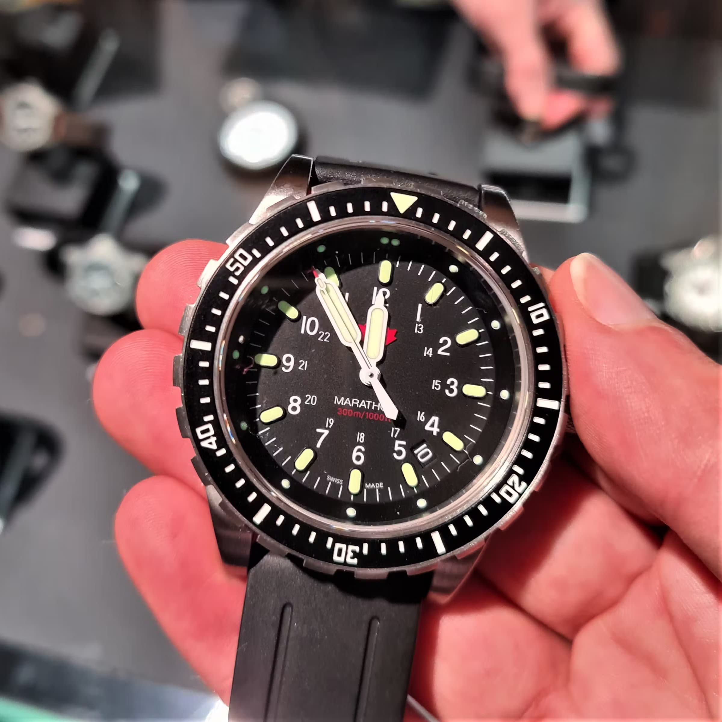 Marathon SAR (Prior Model), Marathon issues watches to the Candian Armed Forces.