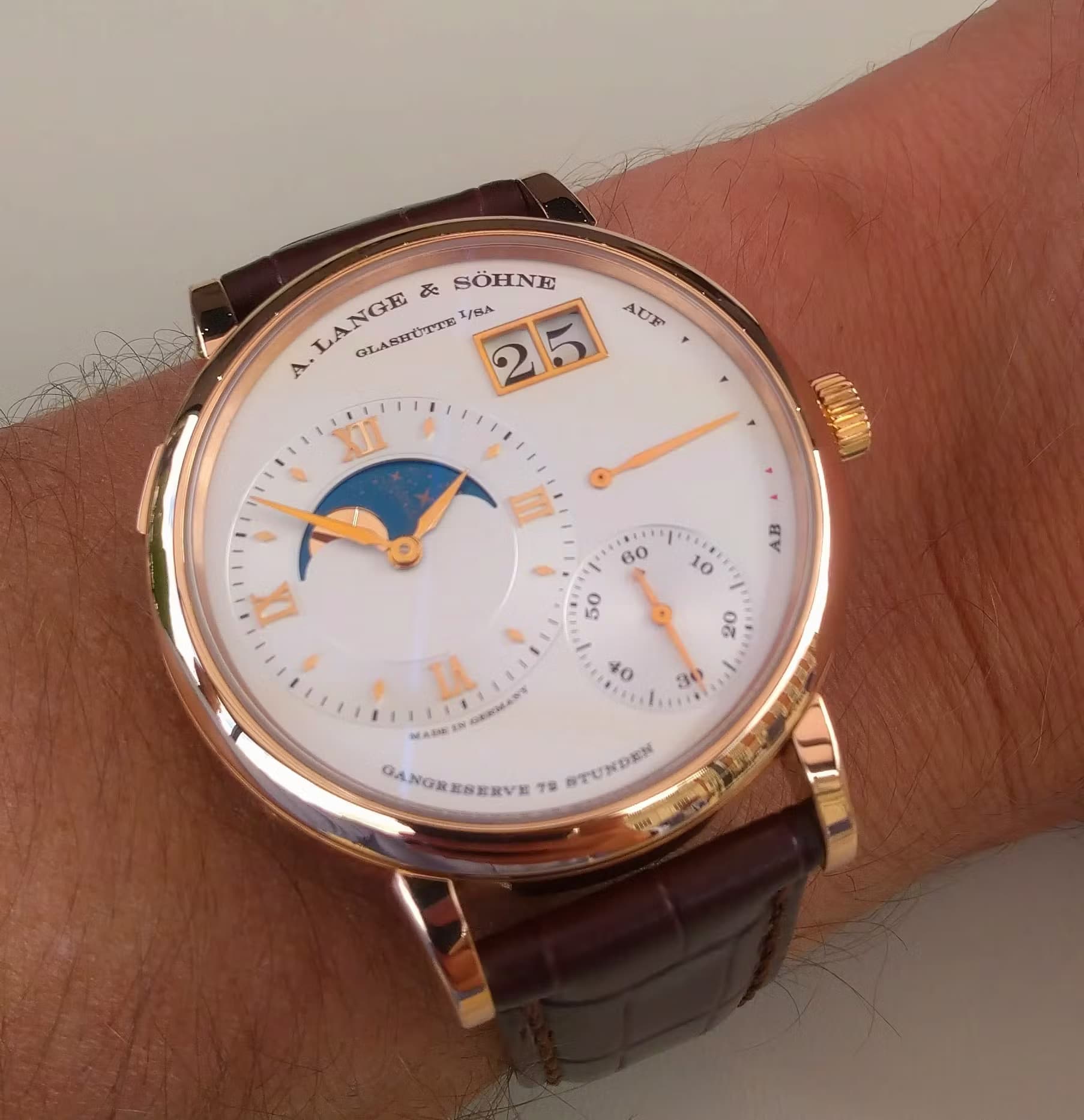 Lange 1 in Gold
